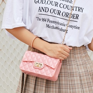 Bolso de Hombro de PVC con Logotipo Personalizado para Mujer, Bolso Bandolera con Cierre Abierto, Personalizable y Moderno - Product Image 3