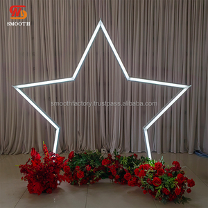ซุ้มโค้งรูปดาวสีขาวสุดหรูสำหรับงานวันเกิด LEDA แบบถอดประกอบได้ พร้อมอุโมงค์โลหะสีเงินและลูกโป่งดอกไม้สำหรับงานแต่งงาน - Product Image 2