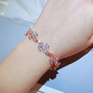 Pulsera de Tenis RAKOL BP066 Plateada, Joyería para Mujer - Product Image 6