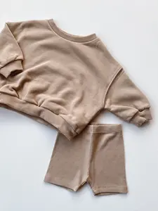 Conjunto de roupas unissex para bebês, conjunto de roupas sólidas de qualidade com gola crewneces, suéter para combinar com bicicleta, shorts, outono