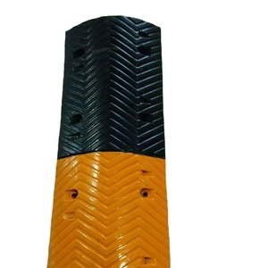 350*1000*70mm <strong>rubber</strong> <strong>speed</strong> bump CE <strong>rubber</strong> <strong>speed</strong> <strong>reducer</strong> - Product Image 1