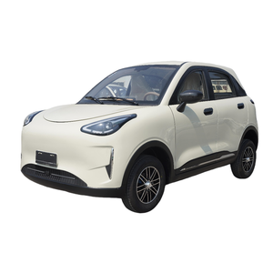 Autos Eléctricos de Nueva Energía con Asientos de Cuero Automáticos, Precio de Fábrica, con Autonomía de Menos de 100 km y Motor de 50kW, de China - Product Image 1