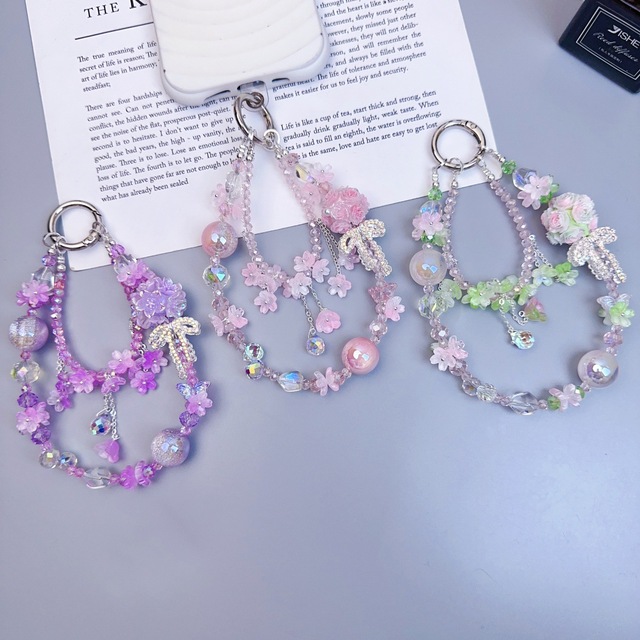 High Quality Beaded Flower Phone Chain Crystal Butterfly Charm Handmade Mobile Phone Lanyard Strap Fashion Accessories