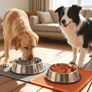 Inserto de silicona de grado alimenticio personalizado para comedero lento de perros, cortable, accesorios antiasfixia para alimentación de mascotas con fuerte ventosa - Product Image 1