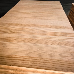 Tablero de Roble Blanco Macizo con Juntas Dentadas, Grado AA, Acabado UV, 2440*1220mm, para Encimeras de Cocina de Lujo - Product Image 4