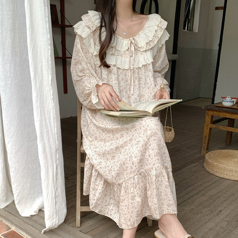long sleeve organza wedding dress Plus Size Crepe Long Sleeve Ruffled Organza Wedding Dress