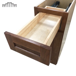 Commercio all'ingrosso RTA American Standard Solid Hickory porta in legno MDF pannello centrale Shaker Style armadi da cucina con cornice in legno - Product Image 3