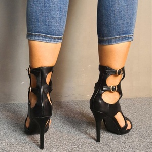 Sandales pour femmes à design supérieur perforé, bout ouvert rond, bride à boucle, chaussures d'été habillées, escarpins à talon fin, grande taille - Product Image 5