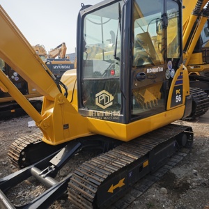 Miniexcavadora hidráulica Komatsu PC56 de 5.5 toneladas con alta potencia de excavación - Product Image 2