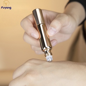Flacon de parfum en verre à double tête de luxe, volume de 10 ml, avec atomiseur cosmétique en or, argent ou noir électro-plaqué - Product Image 3