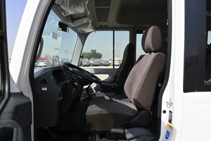 <span class=keywords><strong>Nueva</strong></span> Toyota Coaster 2025, <span class=keywords><strong>Furgoneta</strong></span> de 30 <span class=keywords><strong>Plazas</strong></span>, Volante a la Izquierda, Tapicería de Tela, Excelente Estado, Bajo Kilometraje, Bien Mantenida, Fiable para Pasajeros - Product Image 3