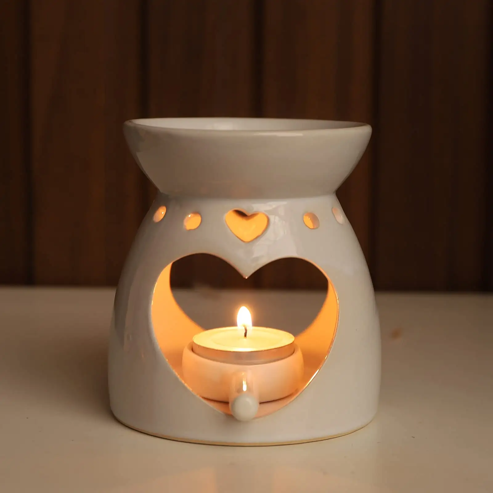 Diskon Besar Lilin Meleleh Pembakar Putih Hati Keramik Tealight Tempat Lilin Pembakar Minyak Esensial