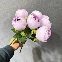 Bouquet de fleurs artificielles de renoncules réalistes à 7 têtes, modernes, parfumées, longue durée, en soie, pour la maison, les mariages, les fêtes et Noël (vente en gros)