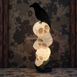 Decoración de Jardín para Halloween, Cuervo Realista de Plástico Moldeado por Soplado, Cuervo Negro y Calaveras Apiladas para Decoraciones de Exterior - Product Image 6