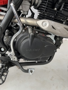 Moto tout-terrain <span class=keywords><strong>enduro</strong></span> pour adultes de 250 cm3, roues 21F/18R, 16 CV, 4 vitesses, démarrage électrique et à kick, garantie mondiale d'un an - Product Image 4