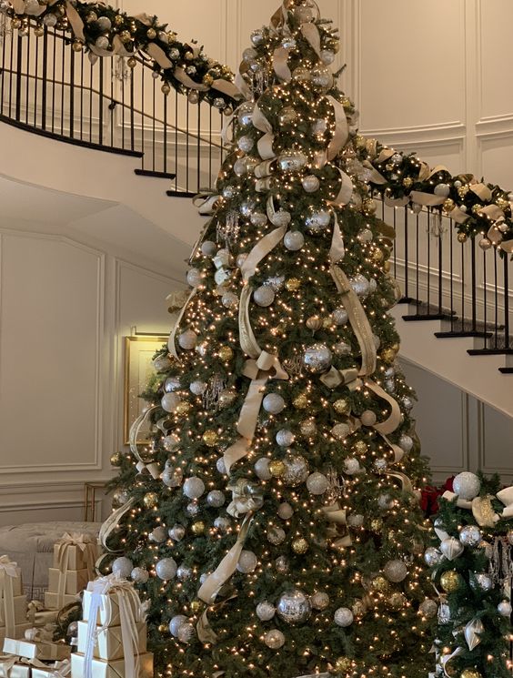 Modèle d'arbre de Noël personnalisable 4