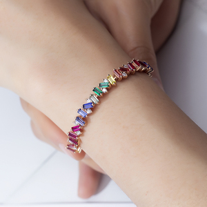 Pulsera de tenis MSB-598 de oro de 18 quilates con gemas multicolor de corte baguette engastadas en canal, de lujo para mujer, para uso diario - Product Image 3