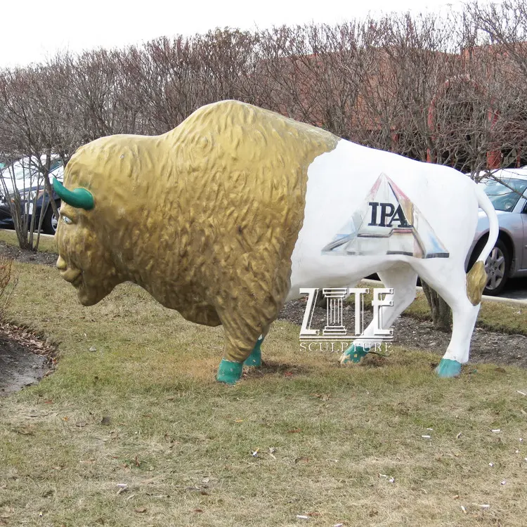 Statue de bison en résine de taille réelle, décoration extérieure en fibre de verre
