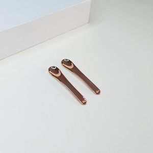 Cuillère à cosmétiques perforée en plastique électroplaqué de 6 cm – Pour crème contour des yeux et masque – Vente en gros disponible - Product Image 2