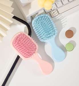 للبيع بالجملة هدية أطفال للفتيات ، مشط تدليك للشعر ، مقبض بلاستيكي صغير محمول - Product Image 3