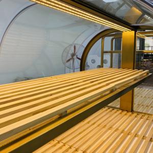 Vitrina de pan comercial Estantes de madera de vidrio templado de estilo simple moderno utilizados en pastelerías de alta gama - Product Image 6