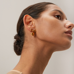 J&D Fashion - Pendientes de Acero Inoxidable con Baño de Oro de 18K y PVD, Diseño de Corazón Liso y Lazo, para <span class=keywords><strong>Chicas</strong></span> - Product Image 5