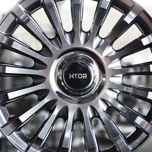 Rines HTOR de 20x9.5 Pulgadas 5x112 Forjados en Gris Metálico Estilo AMG para Autos, Compatibles con C63 E63 S580 GLE53 GLC63 GT53 EQS CLS - Product Image 4