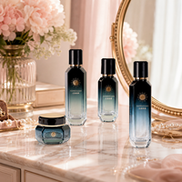 Usine d'emballage pour produits de soin de la peau, OEM ODM, série personnalisée Y246B, flacons et pots cosmétiques en verre vert facetté, ensemble de 50g, 40ml, 100ml, 120ml