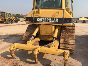 Bulldozer sur chenilles CAT D5N LGP 2022 d'occasion avec ripper, moteur, pompe, boîte de vitesses et composants moteur – Compact et économique - Product Image 3