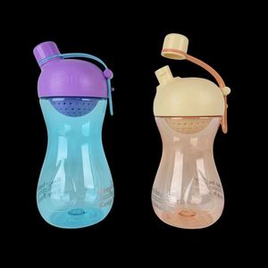 Gourde de sport portable créative et mignonne pour bébé, 650 ml, pour l'apprentissage, les voyages et les activités de plein air - Product Image 1