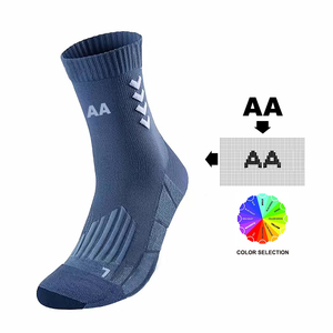 Nouvelles Chaussettes de <span class=keywords><strong>Sport</strong></span> en Coton Mi-Mollet Personnalisées pour Hommes et Femmes, Football, Soccer, 2024 - Product Image 1