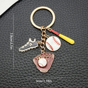 En gros Porte-clés casquette de baseball dessin animé, ensemble de baseball souvenir sportif DIY, pendentif pour sac à dos - Product Image 3