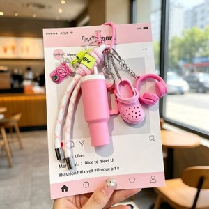 <span class=keywords><strong>Porte</strong></span>-clés 3D en PVC Série Sport et Fitness Dessin Animé 2026 – Pendentif Haltère pour Sac à Dos Garçons Filles, Cadeau, Gourde - Product Image 1
