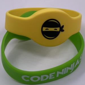 Pulsera de Silicona con NFC Personalizada GSC, Estilo Moderno, Brazalete RFID para Control de Acceso - Product Image 6