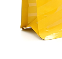 Sachet à fond plat UV mat avec partie brillante et valve à fermeture éclair pour emballage de grains de café Arabica légers, 250 grammes