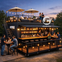 Restaurant en conteneur préfabriqué avec un aménagement multifonctionnel, comptoir de bar et salle à manger privée pour une entreprise de restauration polyvalente