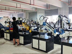 เครื่องเจาะและต๊าปเกลียวโลหะอัตโนมัติ RANDRO แบบ 3 แขน รุ่น M16 M20 M24 M36 เครื่องต๊าปเกลียว CNC - Product Image 6