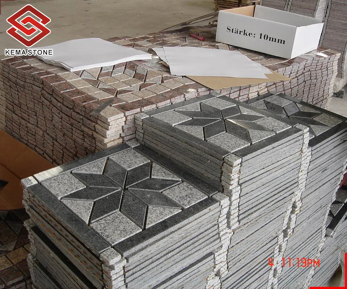 305X305Mm Đá Tự Nhiên Waterjet Star Pattern Granite Khảm Cho Gạch Ốp Tường Ngoại Thất