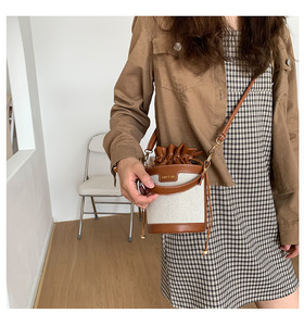 Sac seau de luxe pour femmes Style vintage bandoulière en cuir PU sac à cordon avec Closure-Z0141 à glissière - Product Image 6
