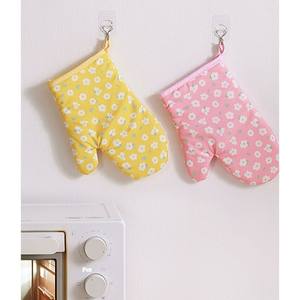 Guantes de Silicona Antideslizantes con Patrón de Diamantes para un Agarre Seguro en Asadores de Pavo Pesados y Ollas Grandes - Product Image 5