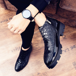 Chaussures <span class=keywords><strong>en</strong></span> cuir PU à bout pointu et motif <span class=keywords><strong>crocodile</strong></span>, à tige haute. Version coréenne. Chaussures tendance et polyvalentes, bottes <span class=keywords><strong>en</strong></span> cuir britanniques - Product Image 3