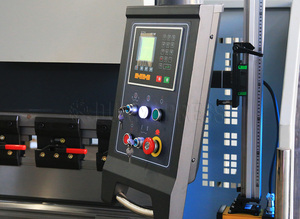 300T 3200 Mét Durma Báo Chí Phanh Cnc Giá Máy Tại Ấn Độ - Product Image 3