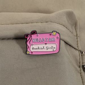 دبابيس معدنية مطلية بالمينا بتصميم 'هذه الكتابة تؤدي إلى تلف حياتي'، دبابيس مضحكة لنادي الكتب، 'مرحبًا، أنا فتاة كتبية'، شارات للملابس، هدايا مجوهرات بالجملة - Product Image 6