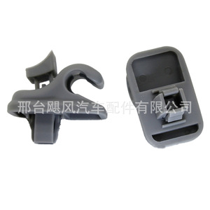 คลิปยึดบังแดดซูซูกิ 8485165D006GS สีเทาเบจ พลาสติก สำหรับ Swift Vitara Alto Jimny - Product Image 3