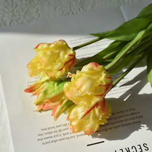 Tulipán Artificial de 5 Cabezas Simulado, Decoración para el Hogar, Flor Artificial para Hoteles, Restaurantes, Oficinas, Planta Artificial para Decoración del Hogar - Product Image 6