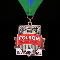 Médaille commémorative de festival personnalisée OEM en émail, médaille en métal doré ajourée, récompense souvenir de club avec ruban de cou