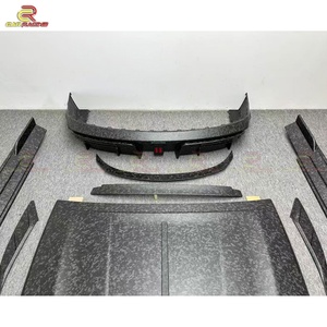 Kits de carrosserie en carbone forgé mat style MSY pour Rolls Royce Spectre 2025 : Capot en carbone, pare-chocs, diffuseur avant, jupes latérales - Product Image 6