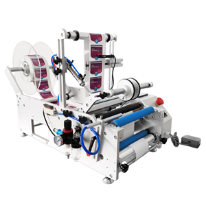 Machine d'étiquetage portable semi-automatique à entraînement électrique pour bouteilles, idéale pour l'emballage de boissons en métal et en verre - Product Image 2