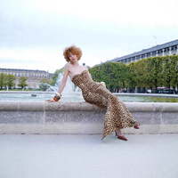 Robe longue moulante style européen-américain avec fente arrière et silhouette droite, design dos nu