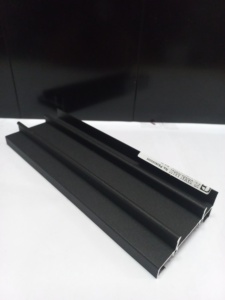 รางม่านอลูมิเนียม, ขนาด 5-7 นิ้ว, 6063-T5, เคลือบสีดำแบบพ่นฝุ่นหรือแบบอะโนไดซ์, รางไดร์เรลมาตรฐานสำหรับผ้าม่านและ H - Product Image 2